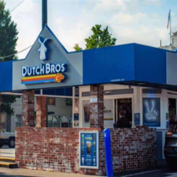 Does Dutch Bros Take Apple Pay?