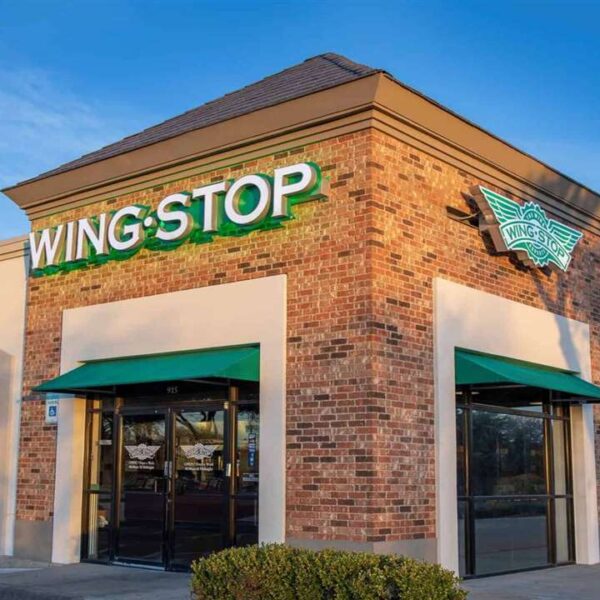 Does Wingstop Take Apple Pay?