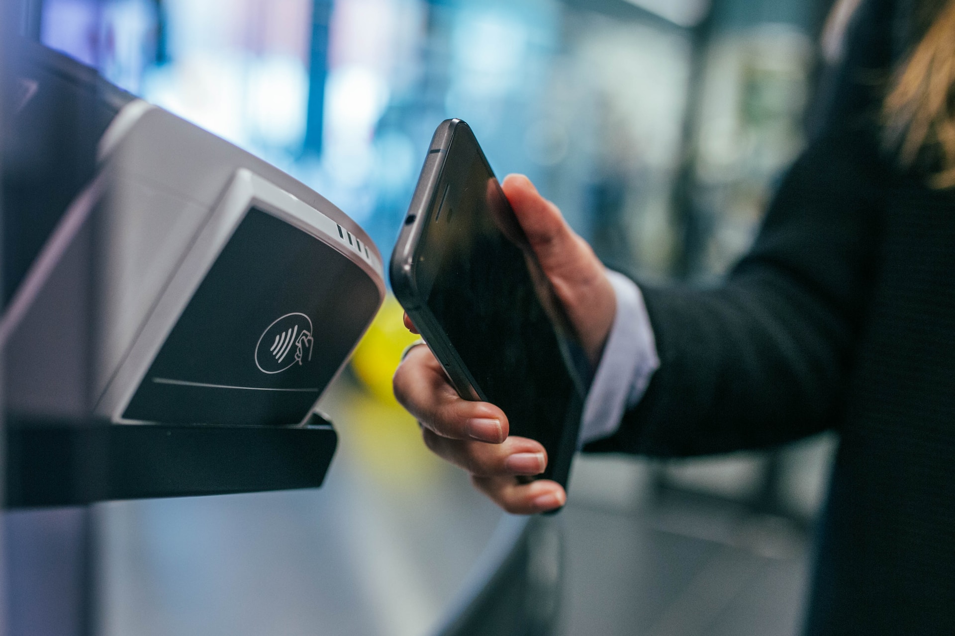 Which ATMs Take Apple Pay