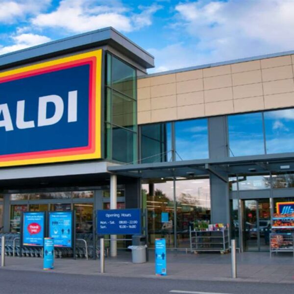 Does Aldi Take Apple Pay?