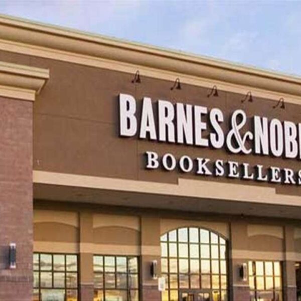 Does Barnes and Noble Take Apple Pay